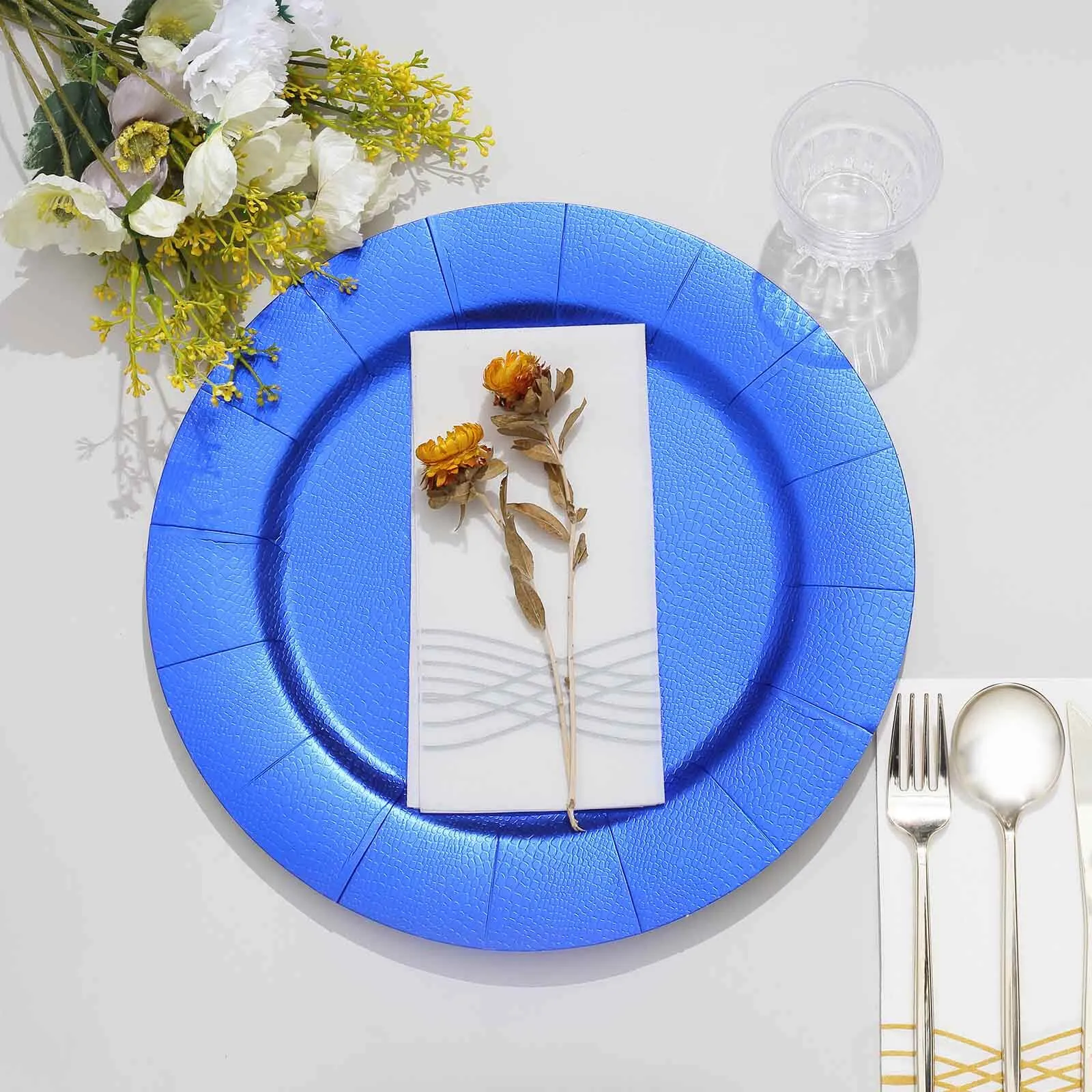 10 Pack 13" Royal Blue Leather Textured Disposable Charger Plates, Round Cardboard Serving Trays - 1100 GSM