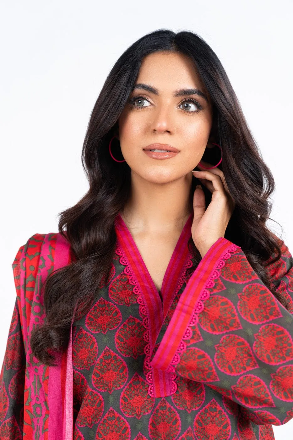 2 Pc Printed Lawn Suit With Silver Lawn Dupatta