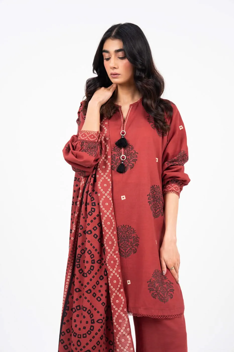 3 Piece Printed Khaddar Suit With Light Khaddar Dupatta