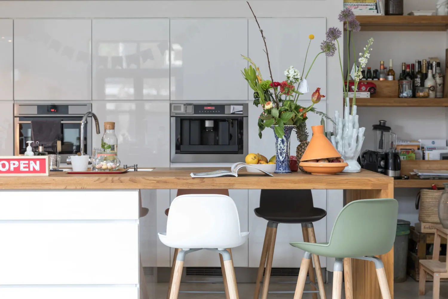 Albert Kuip Counter Stool - White