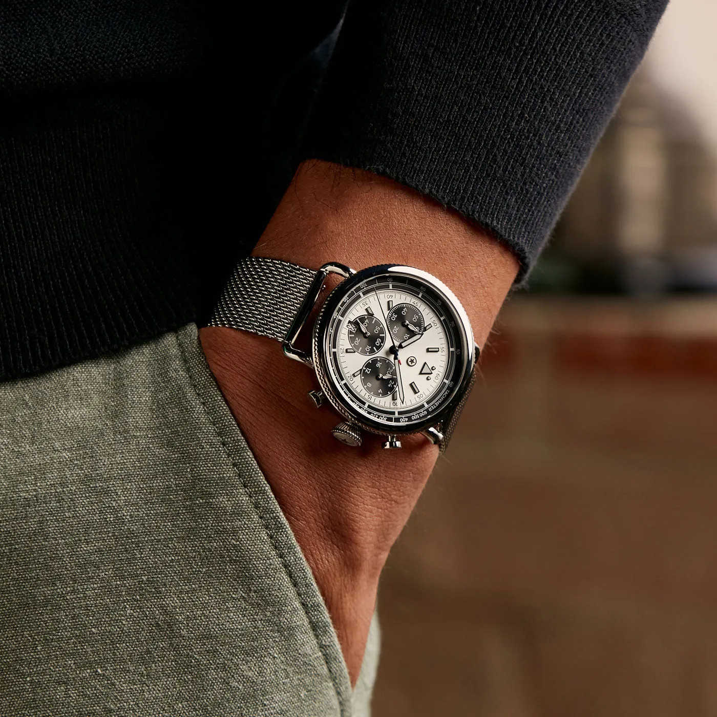 Avigator Meca-Quartz Chronograph