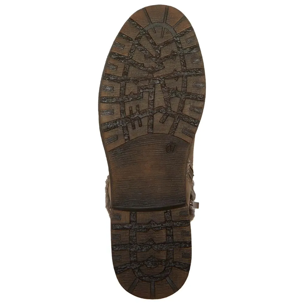 Bailey Boot in Chestnut Micro