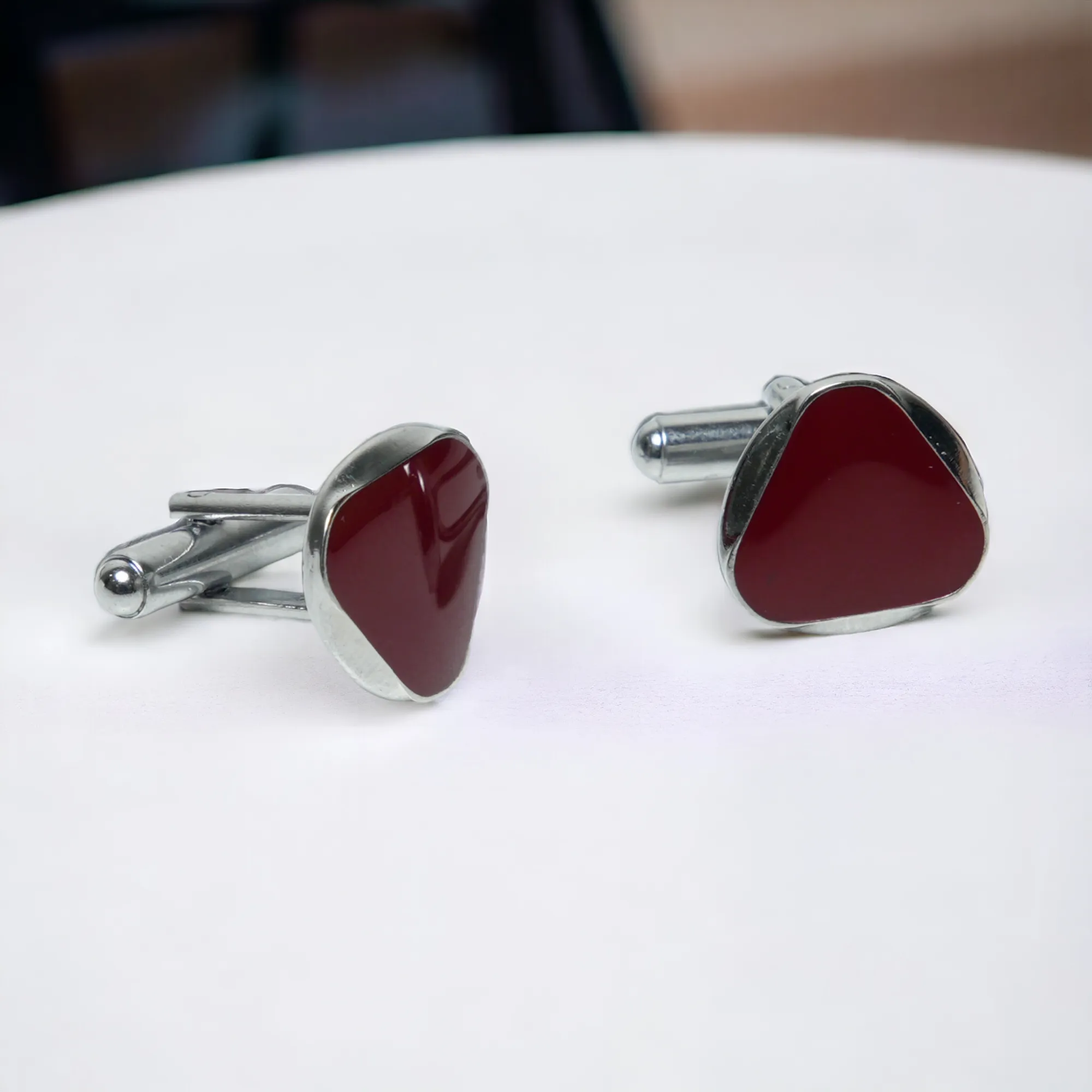 Chokore Circular Triangle Cufflinks (Burgundy)