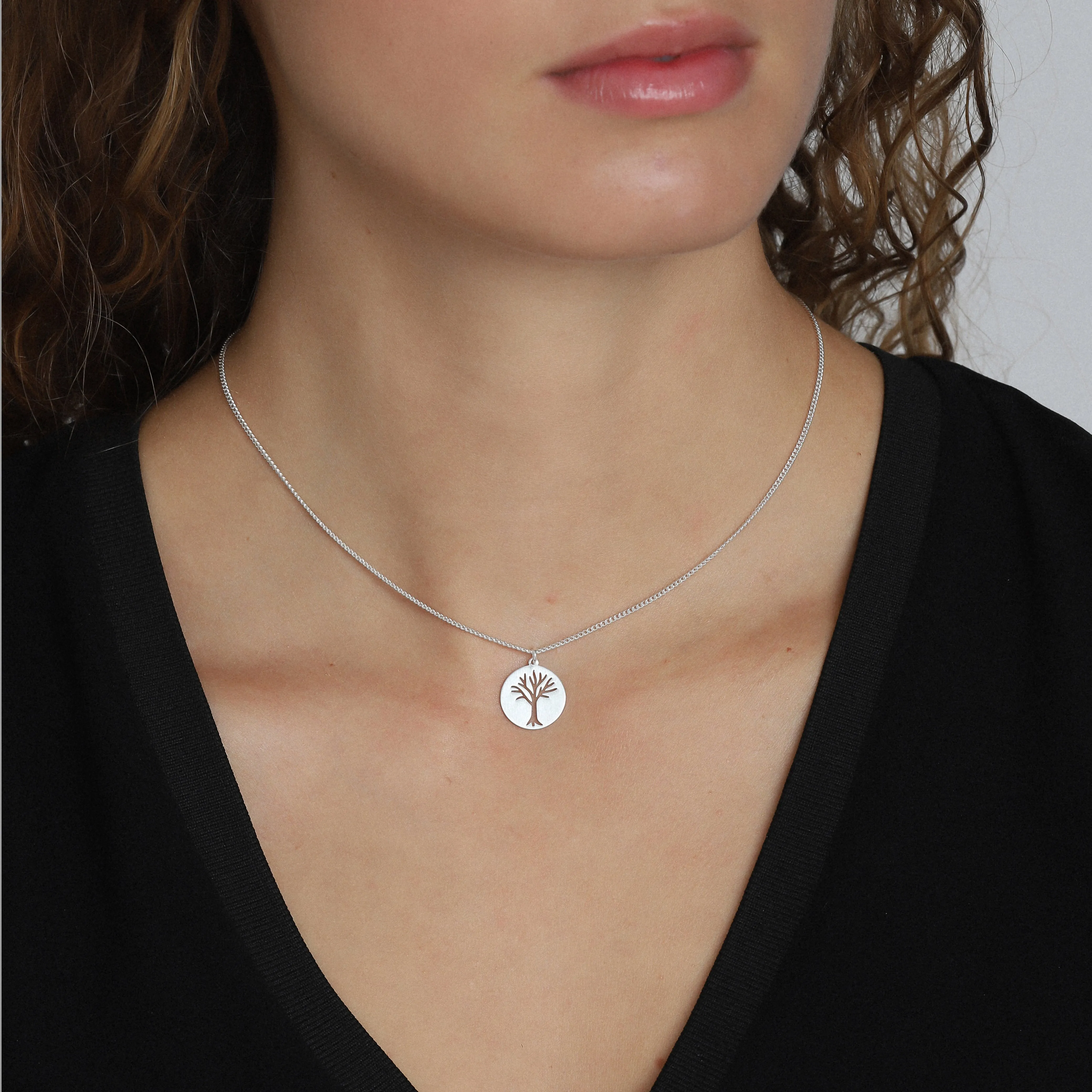 ELIN recycled coin pendant necklace silver-plated