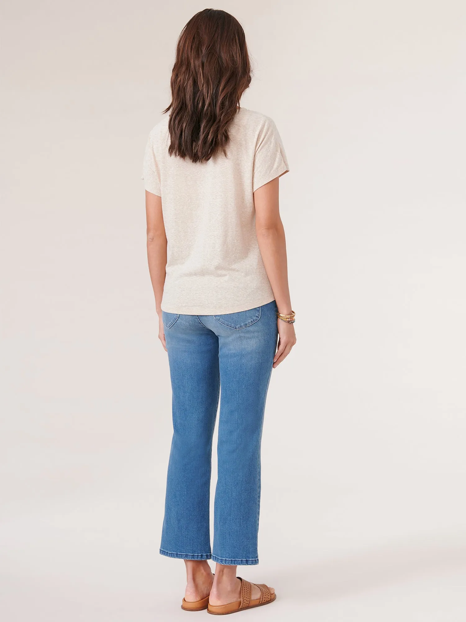 Extended Short Sleeve Scoopneck Twist Front Hem Knit Top