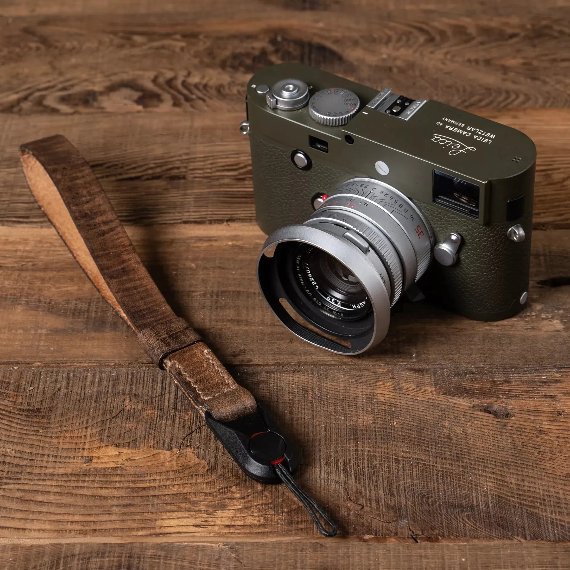 Hand Aged Leather Camera Wrist Strap 000