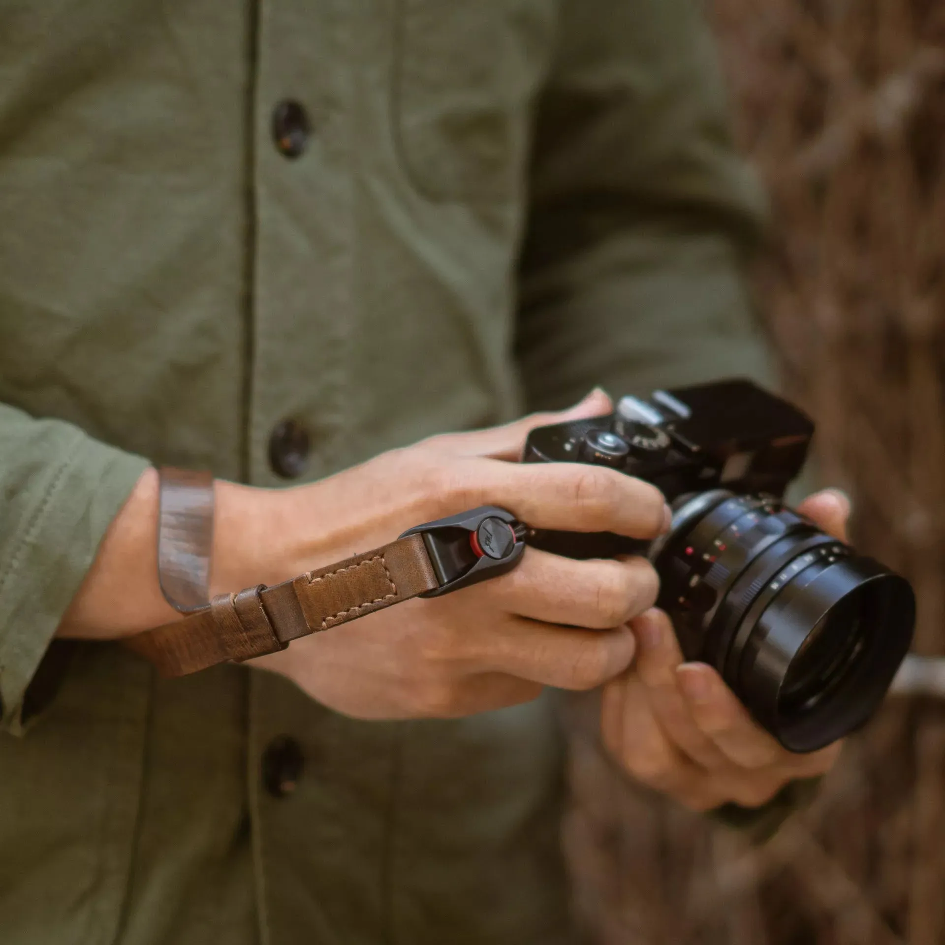 Hand Aged Leather Camera Wrist Strap 000
