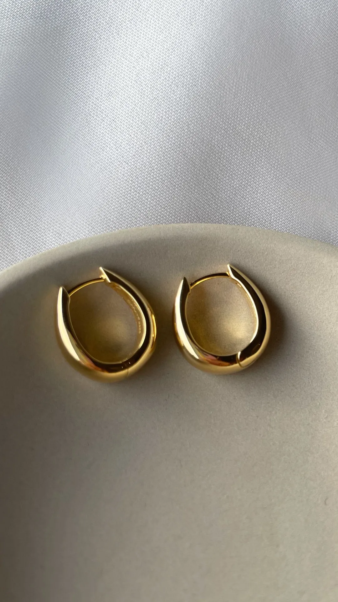 Hera Hoops Nude 18K Gold Vermeil