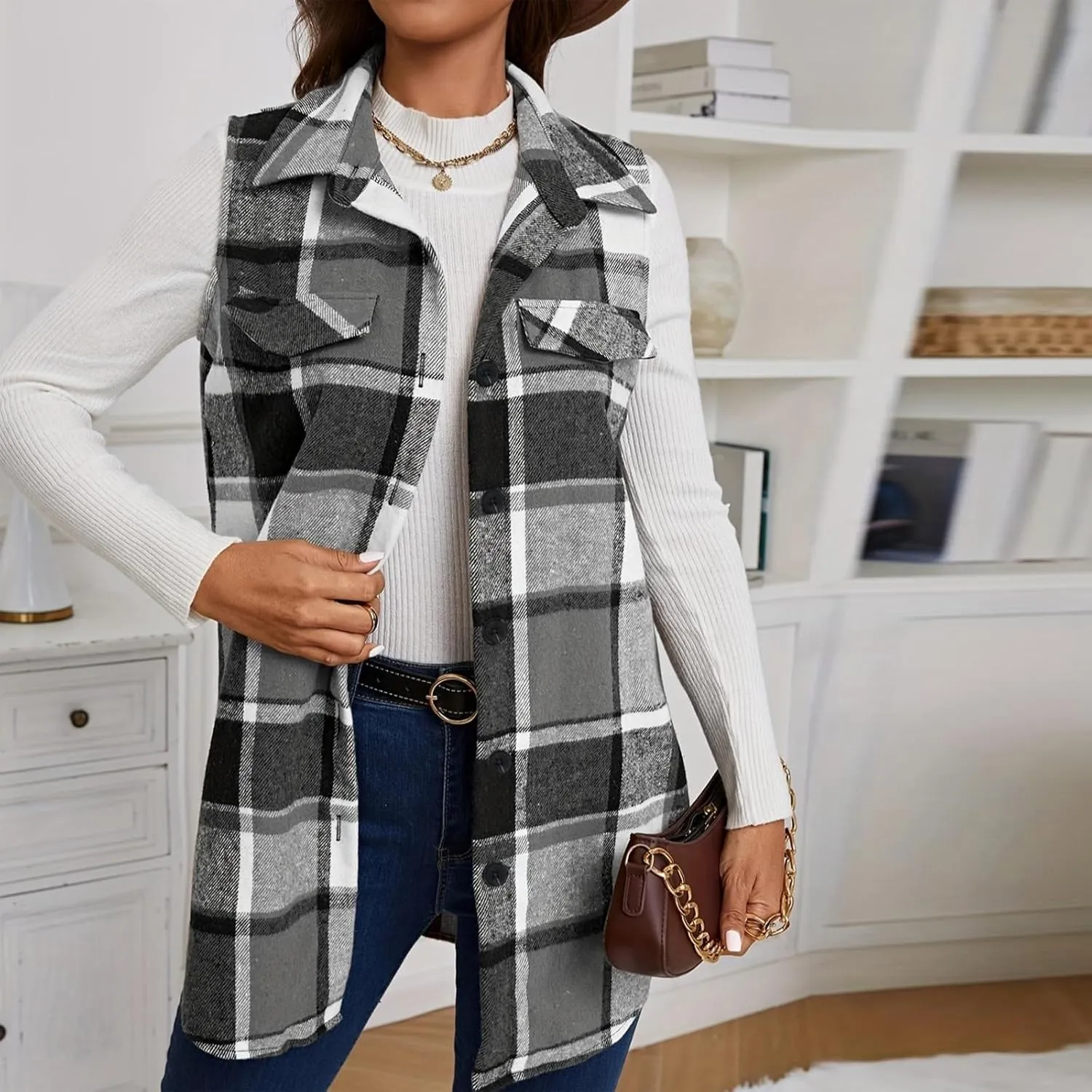 Plaid Vest for Women Trendy Casual Button Down Sleeveless Long Shacket Lightweight Comfy Lapel Neck Jacket Outerwear