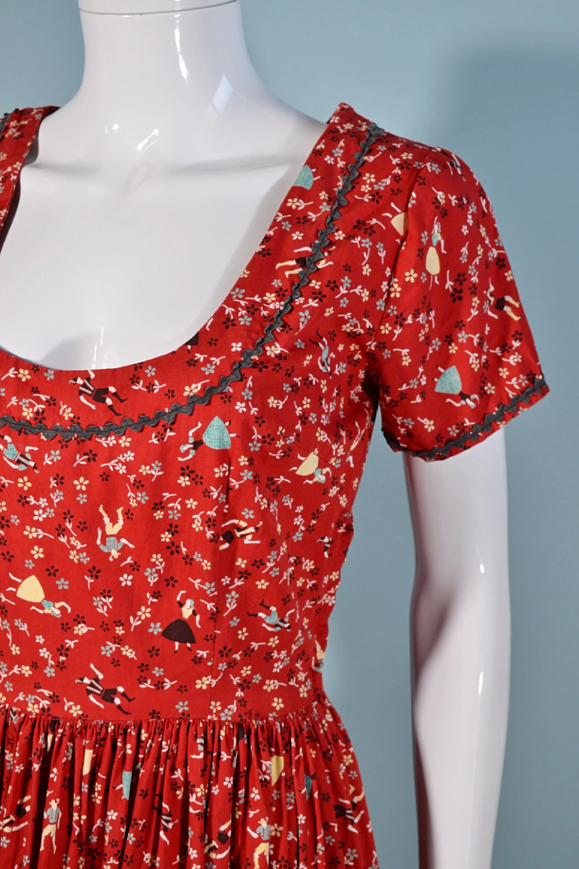 Vintage 40s/50s Novelty Print, Fit and Flare Dress 25 1/2" Waist S